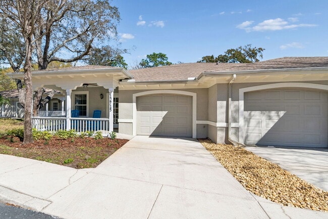 Photo - 2011 Villa Sites Dr Townhome