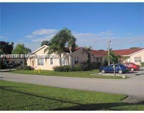 Foto del edificio - 21210 NE 9th Pl