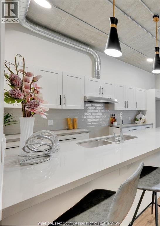 Photo du bâtiment - 6550 Wyandotte St E