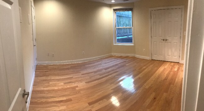 Building Photo - 3227 11th St NW