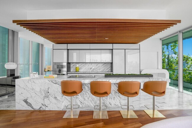 Building Photo - 1300 Monad Ter