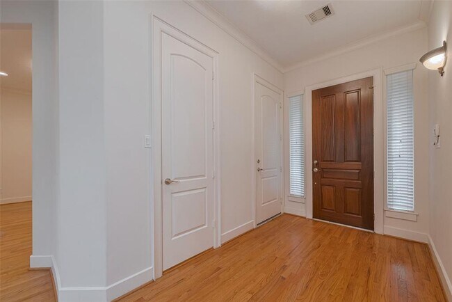 Foto del edificio - 5338 Fayette St