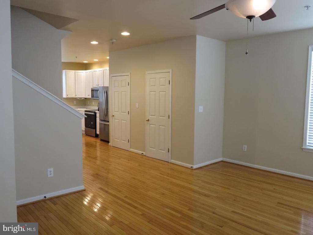 Foto principal - 35770 S Gloucester Cir