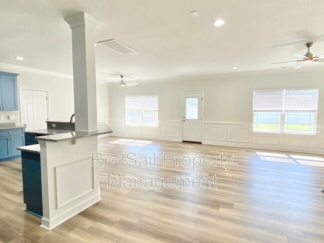 Foto del edificio - 766 Old Lucas Creek Rd