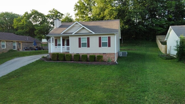 Foto del edificio - 2203 Ladd Dr