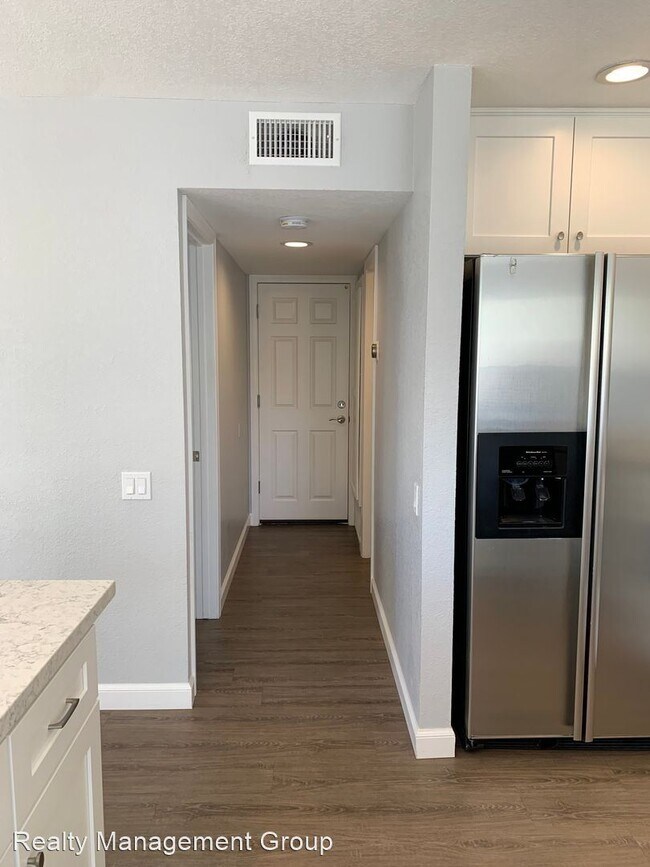 Building Photo - 3 br, 3 bath House - 1493 East Lexington U...