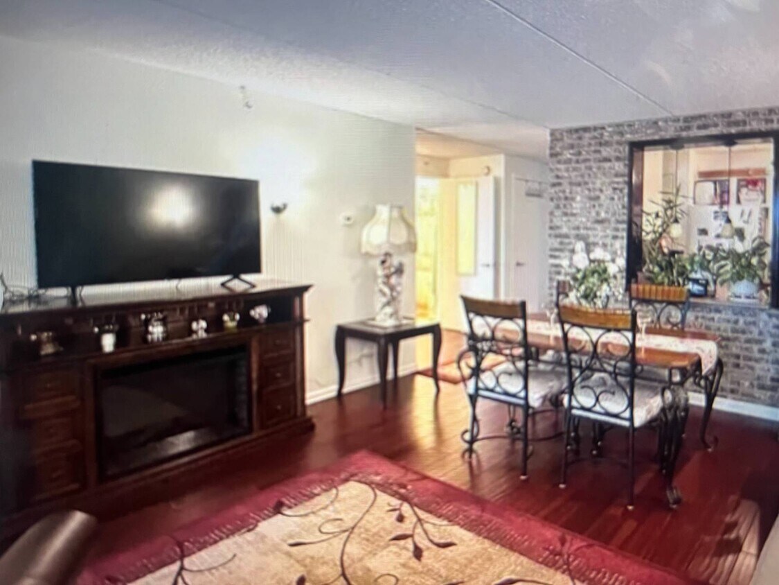 Foto del edificio - 79-14 Rockaway Beach Blvd