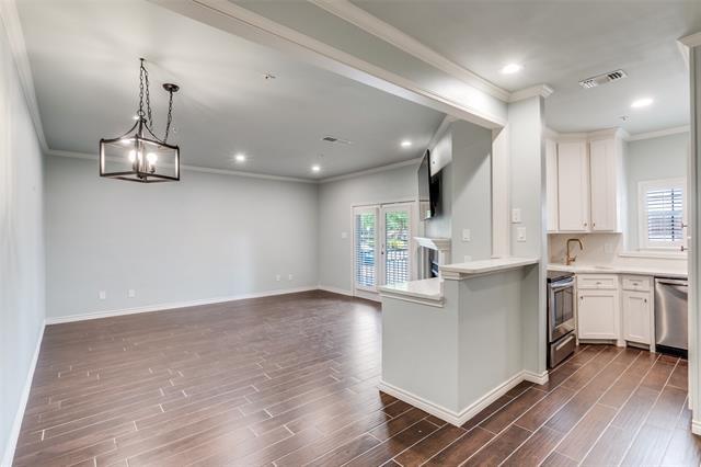 Foto del edificio - 3401 Binkley Ave