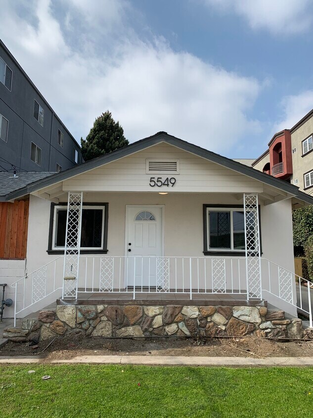 Primary Photo - 5549 Fulcher Ave