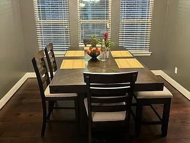 Foto del edificio - 348 Prairie Ridge Ln