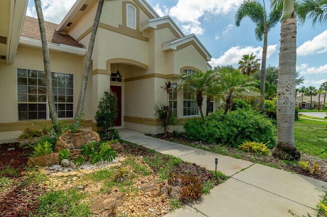 Foto del edificio - 1070 Sweet Briar Pl