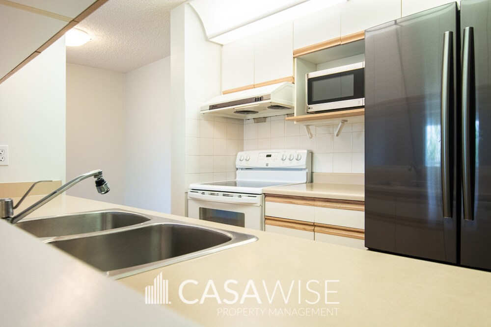 Primary Photo - 11620-39A 9a Ave NW
