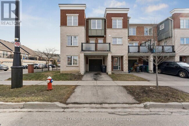 Building Photo - 122 Baycliffe Cres