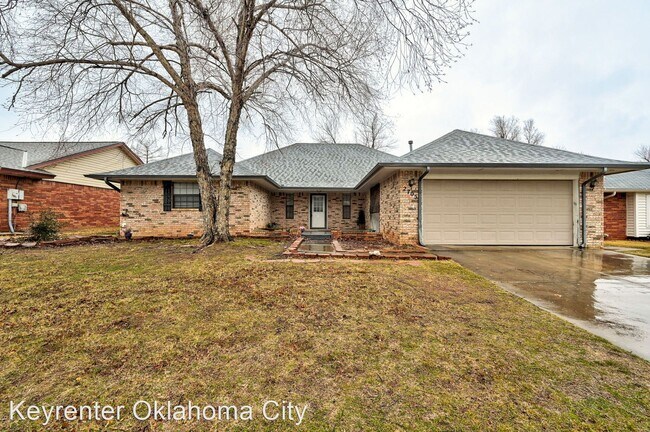 Building Photo - 4 br, 2 bath House - 2705 Summer Set Trl