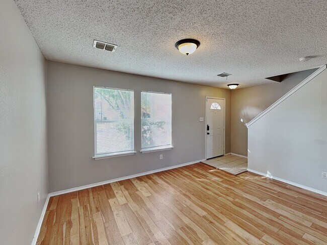 Foto del edificio - Corner Lot Charmer with Two-Story Deck and Bonus Game Room!