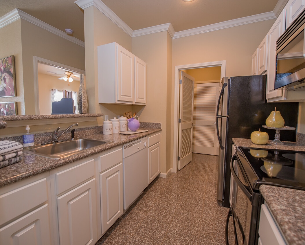 Lexington Park Apartments in Maumelle, AR