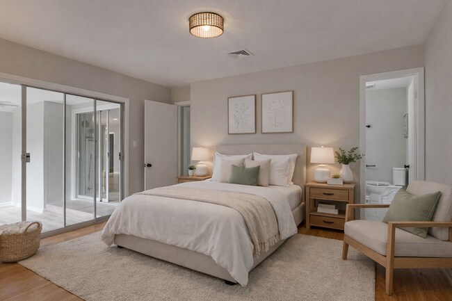 Foto del edificio - 2813 Pine Ridge Ln