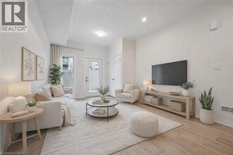 Building Photo - 21 REVERIE Wy