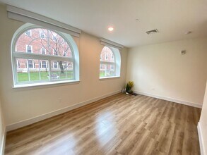Interior Photo - One Park Apartments