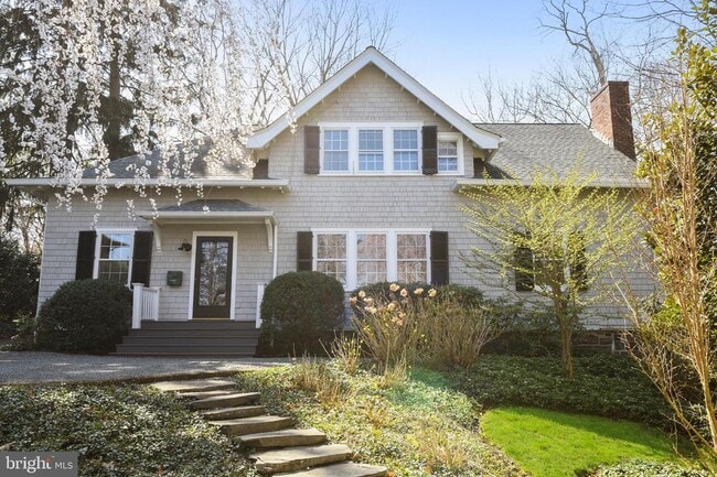 Building Photo - 104 Bayard Ln