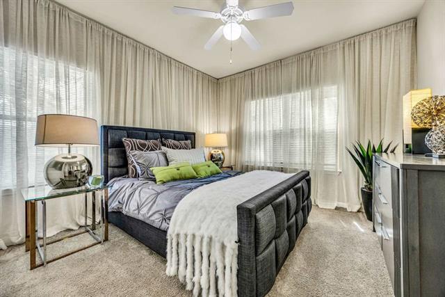 Foto del edificio - 625 E Stassney Ln