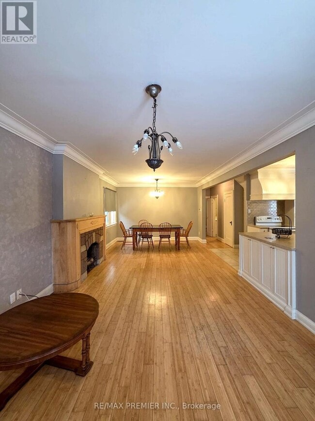 Photo du bâtiment - 32 Johnston Ave