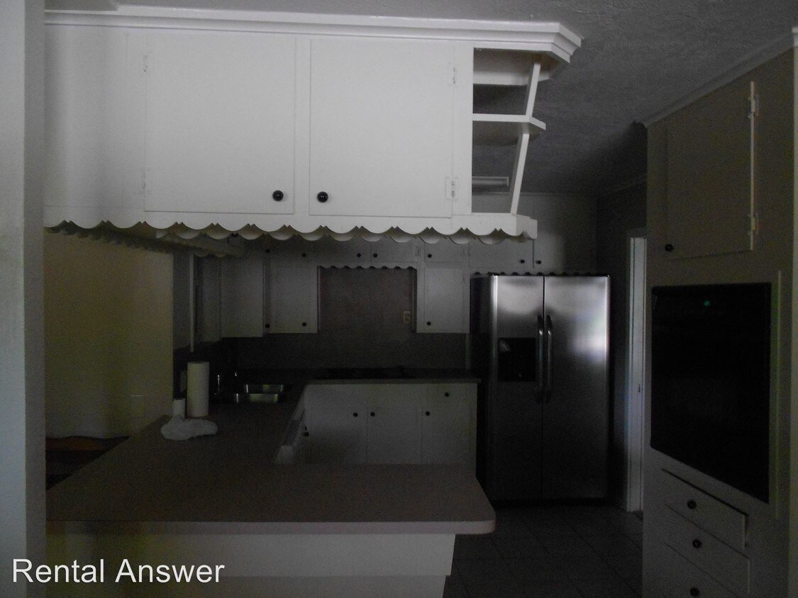 Foto principal - 10418 Mayfield Rd