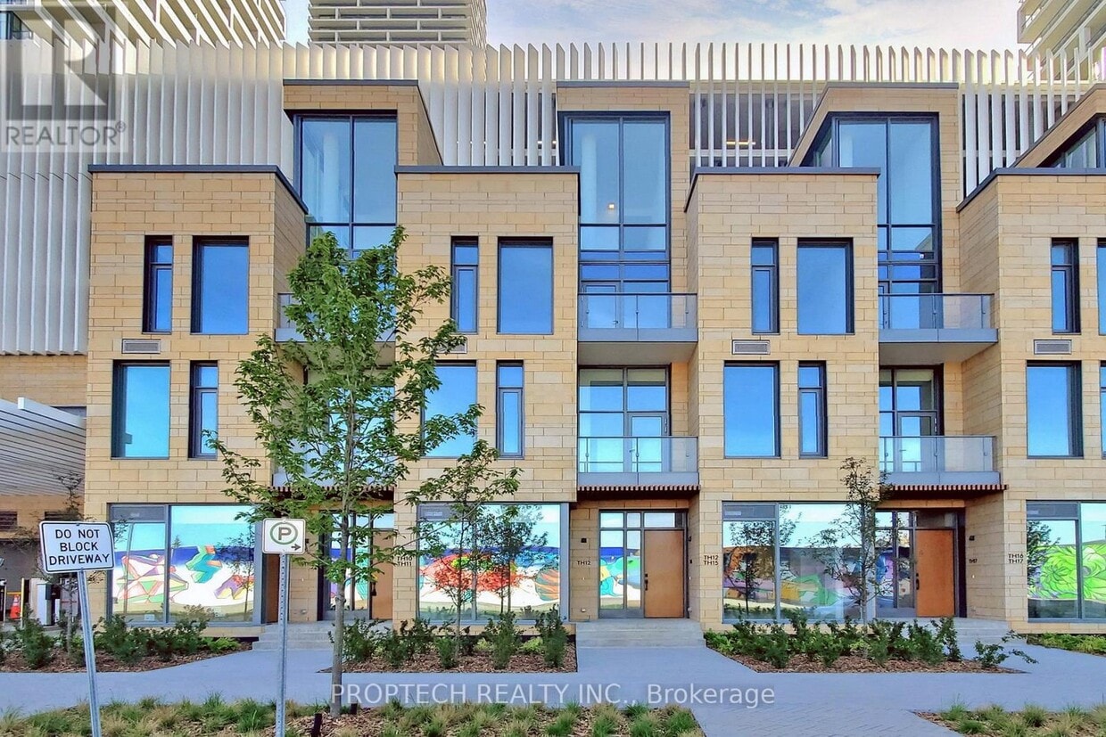 Primary Photo - 7 Buttermill Ave.