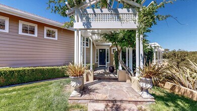 Building Photo - 4548 Fable Ct