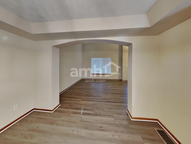 Building Photo - 11440 Moline St