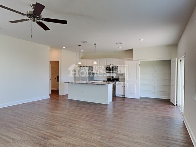 Foto del edificio - 1223 Tan Tara Trail