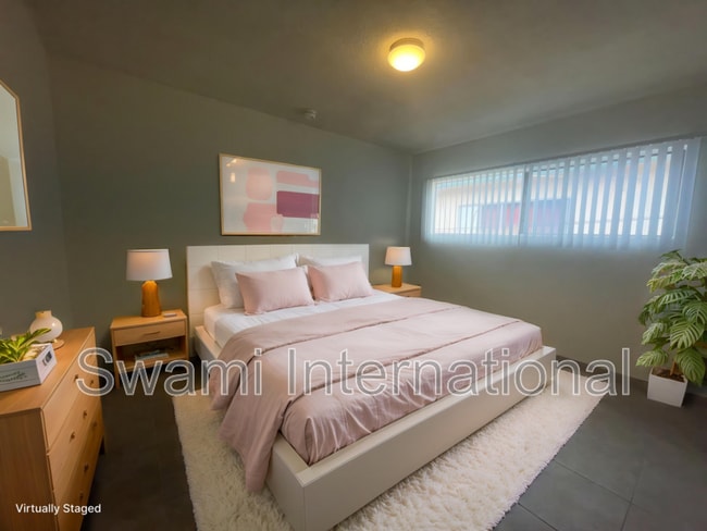 Photo - 629 W 82nd St Apartment