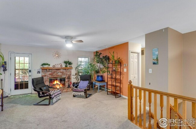 Foto del edificio - 1333 Village Park Ct