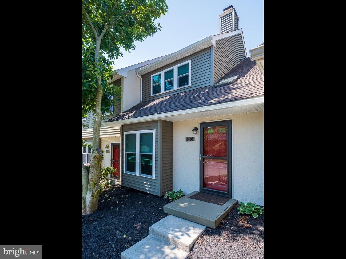Primary Photo - 5405 Lister Ct