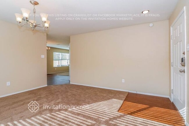 Building Photo - 1752 Nina Dr