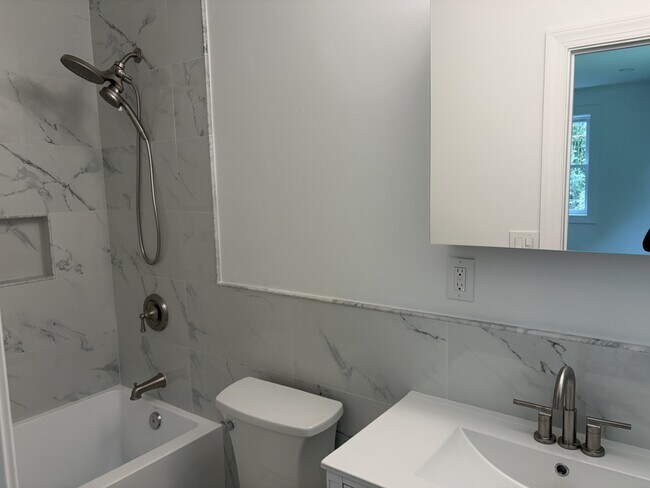 Foto del edificio - 4012 Byers St