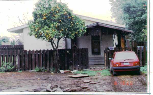 Building Photo - 670-672 Hampton Rd