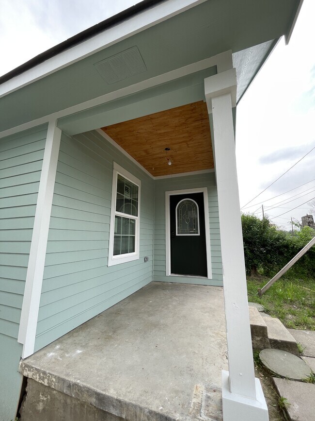 Photo - 234 F St House