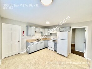 Building Photo - 300 Buena Vista Dr