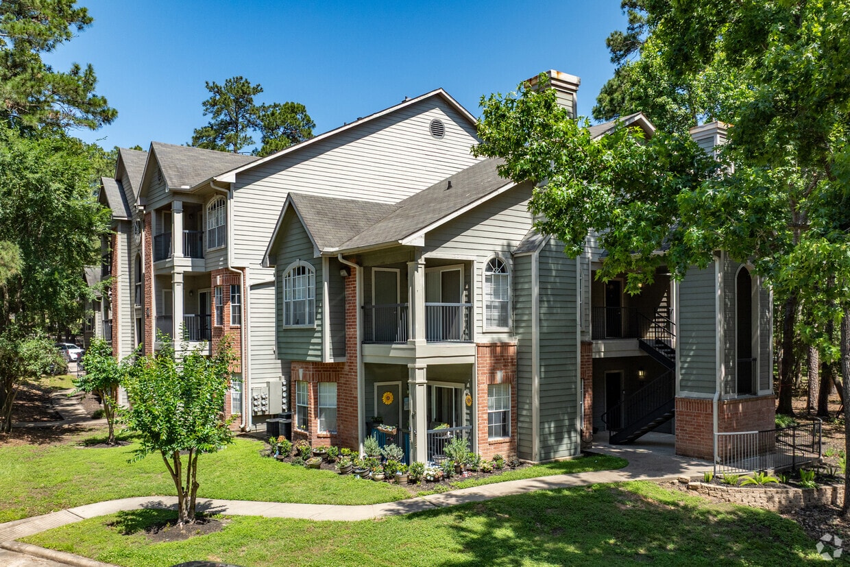 Primary Photo - White Oak Apartments