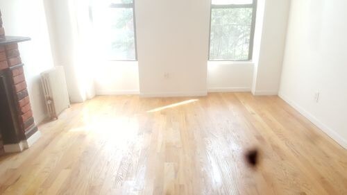 Building Photo - 355 16th St