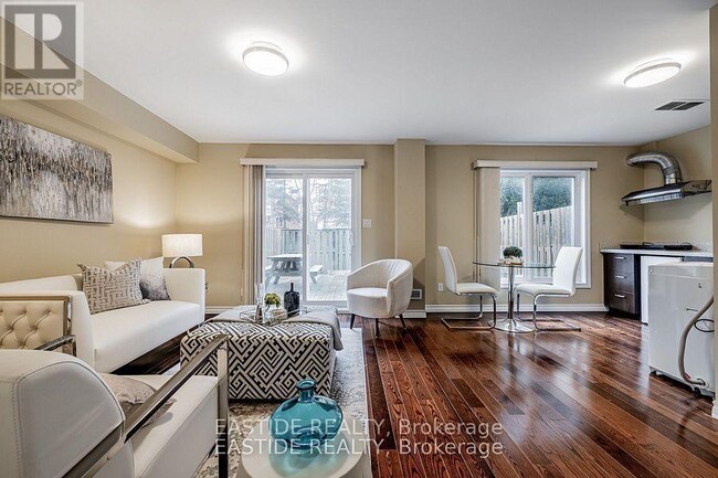 Building Photo - 114 Leitchcroft Crescent