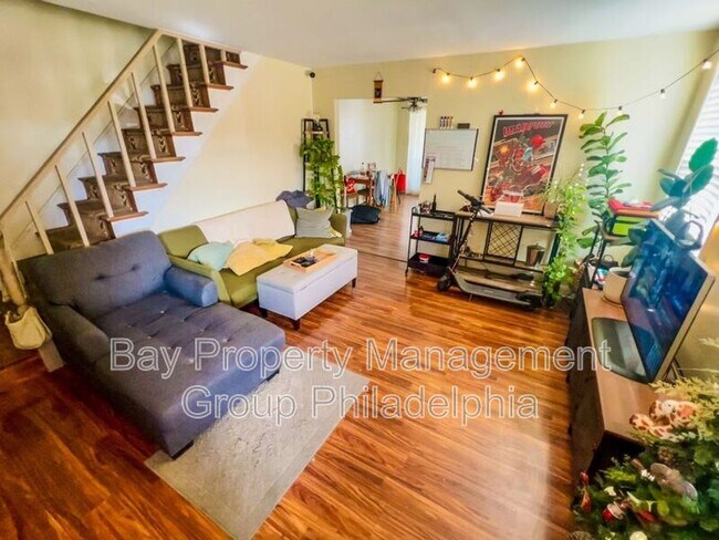 Foto del edificio - 1243 Wilson Dr