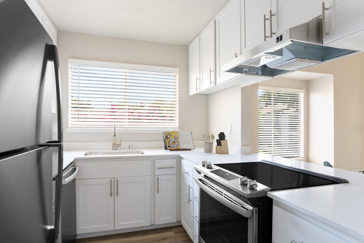 Waterfield Square Apartment Homes Apartments in Stockton, CA