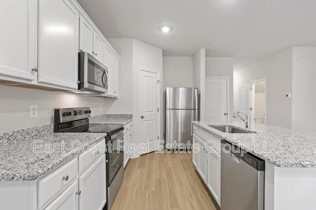 Foto del edificio - 53 Cranston Ct