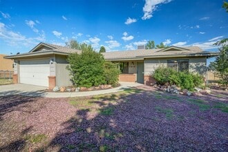 Building Photo - 7930 E Larkspur Ln