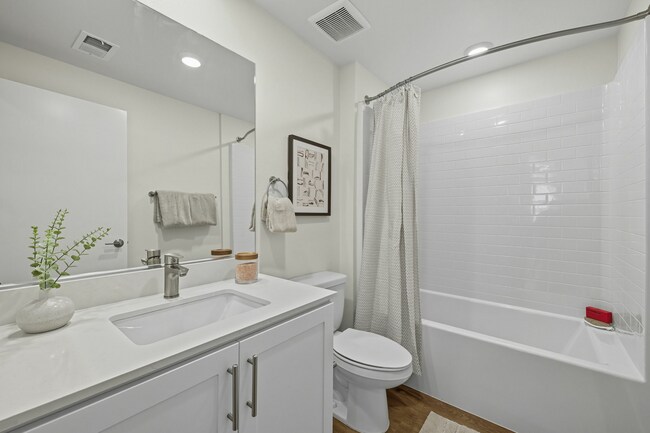 Townhome- Master bath.jpg - Boulders Menifee