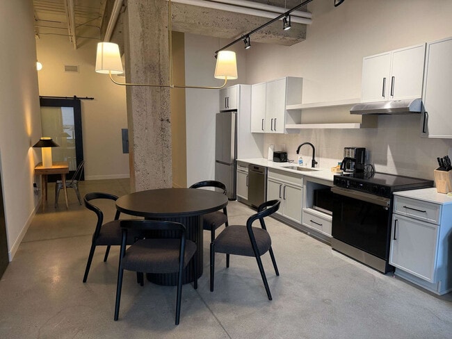 Foto del edificio - 1111 3rd Ave S