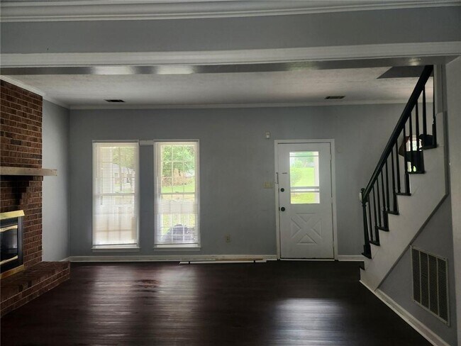 Foto del edificio - 2278 Valley Dr