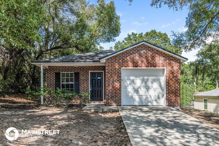 Foto principal - 2115 5th Ave